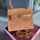 tas suede